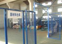 為什么車間隔離護欄網(wǎng)的網(wǎng)孔做那么小？