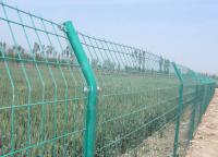 焊接網隔離柵是什么類型的護欄網？